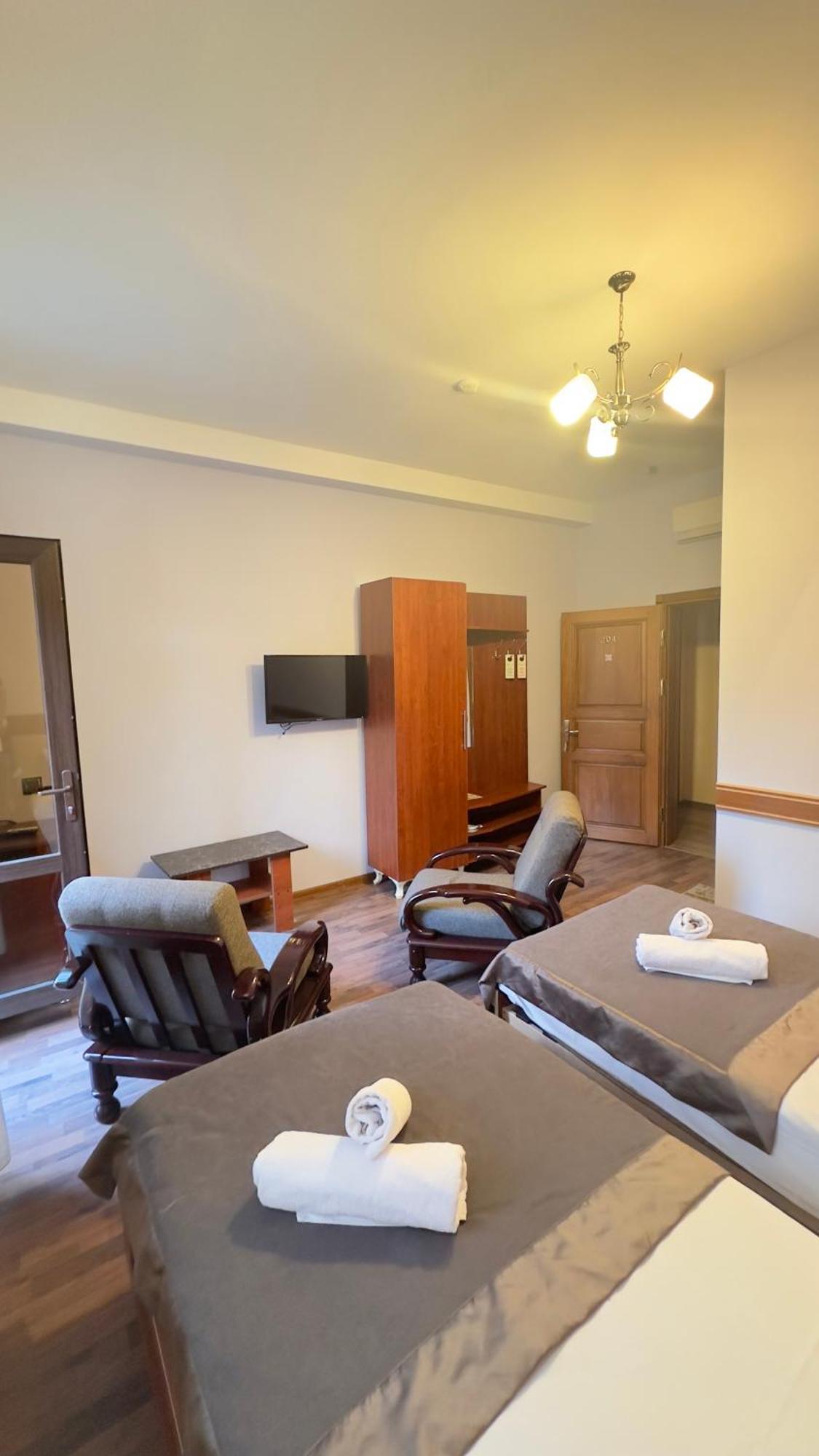 Yaffle Inn Shaki Boutique Hotel Şǝki Bagian luar foto