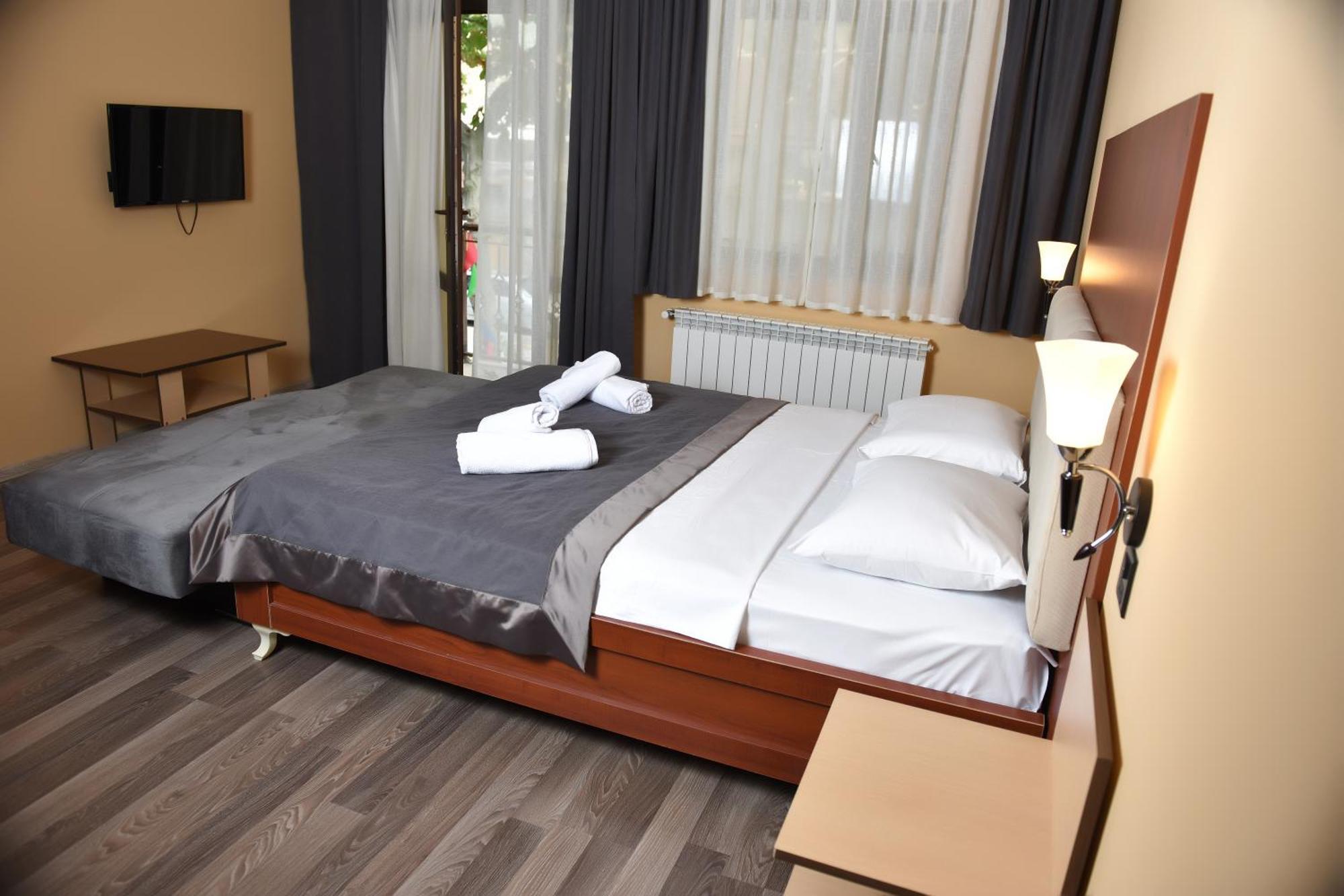 Yaffle Inn Shaki Boutique Hotel Şǝki Bagian luar foto